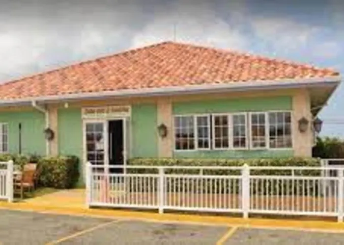 Free Airport Pickup 5 Minutes From Airport And Apartment