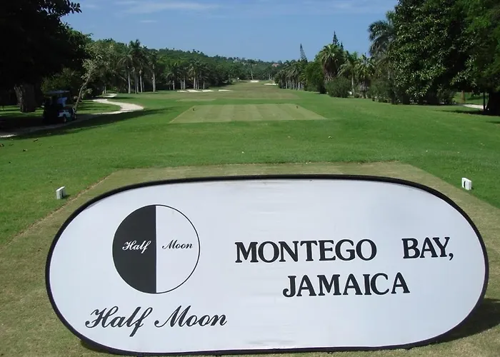Free Airport Pickup 5 Minutes From Airport And Montego Bay