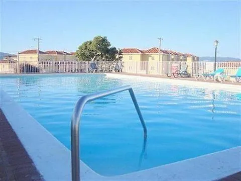 Apartment Free Airport Pickup 5 Minutes From Airport And *