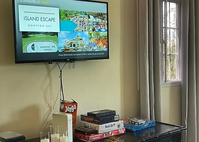 Apartment Free Airport Pickup 5 Minutes From Airport And *