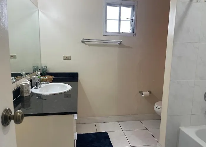 Free Airport Pickup 5 Minutes From Airport And Montego Bay